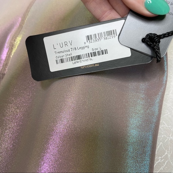 L’ URV Tremulous 7/8 Iridescent Pearl Legging L NWOT - Picture 4 of 8